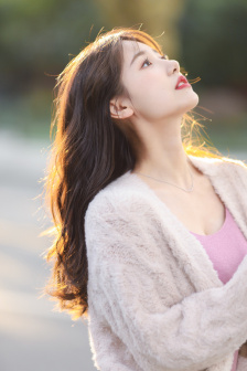 俄罗斯美女bbxx